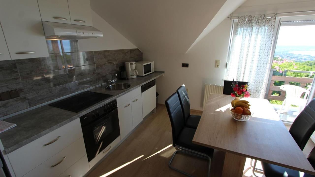 Apartments Marijana Srsici 外观 照片